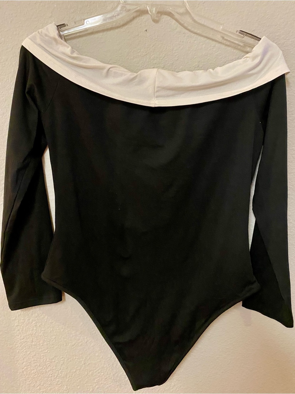 Off-the-Shoulder Bow Detail Bodysuit - Size XL - NWOT! - Picture 7 of 8